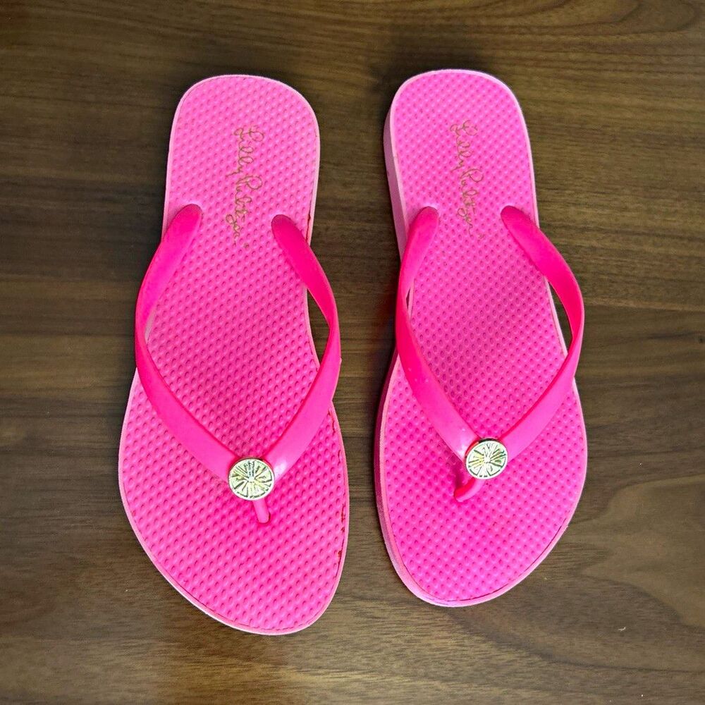 Lilly Pulitzer Women’s Pink Plastic Flip Flop Thong Flat Sandals Logo US 8